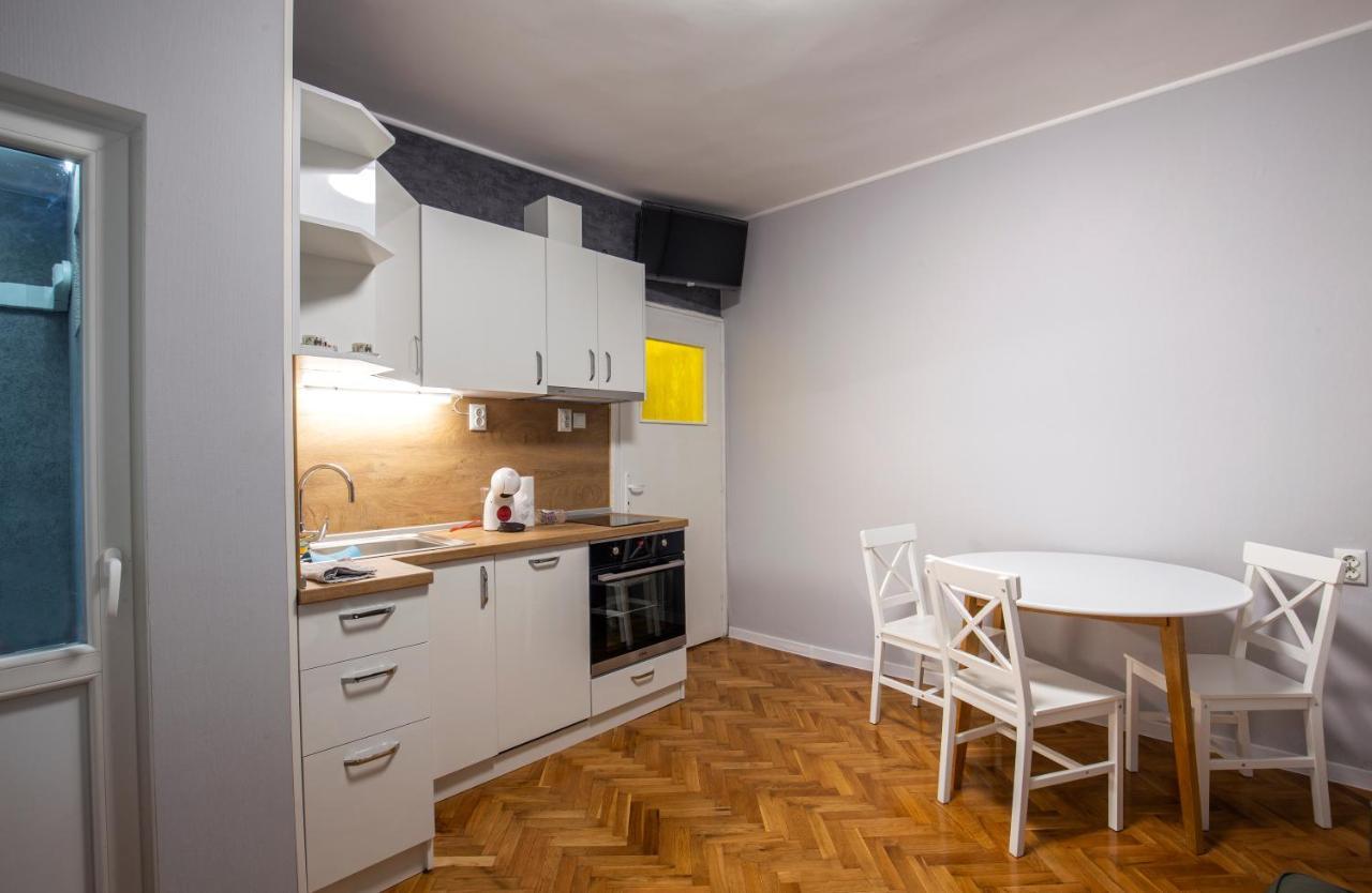 Apartment Little Vienna รูเซ ภายนอก รูปภาพ
